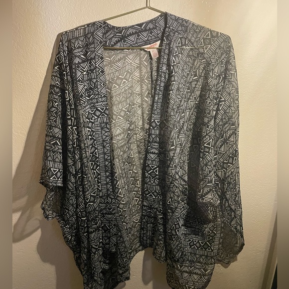 Arizona jeans medium-large lightweight, cover-up, swimming/dress shaw - Picture 1 of 6